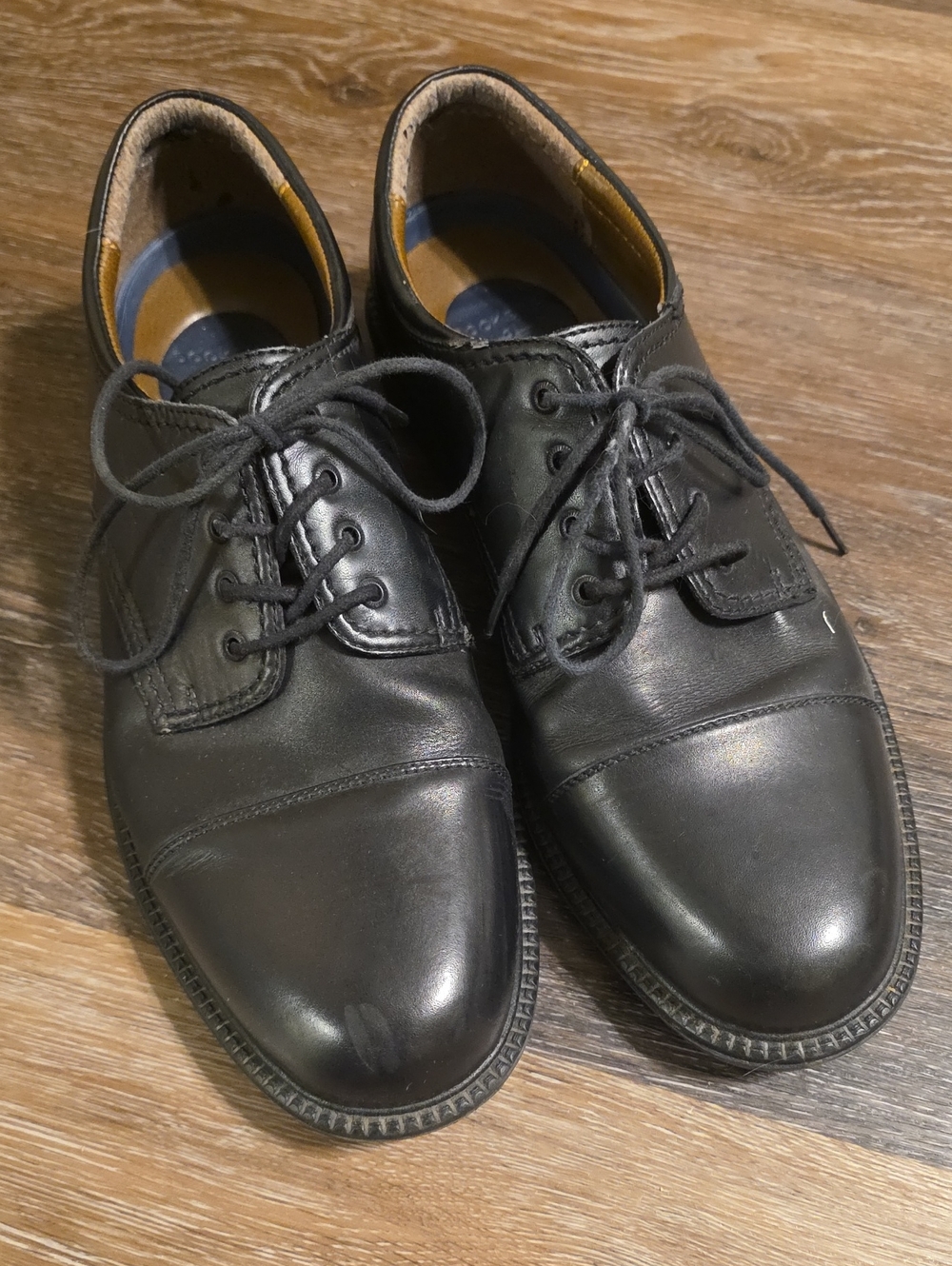 Men's Black Leather Cap-Toe Lace-Up Dockers Dress Shoes
